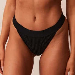 Bare Thong