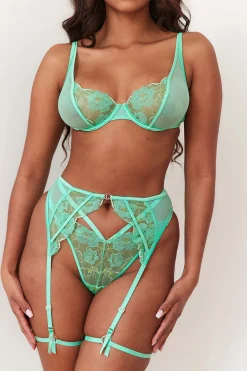 Britney Intimates Bra (Set)