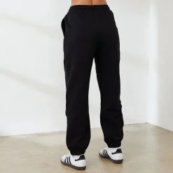 Essential Crop Top