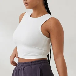 Essential Tank Top