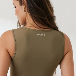 Essential Tank Top