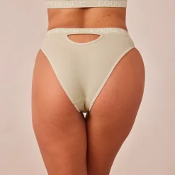 Seamless Briefs