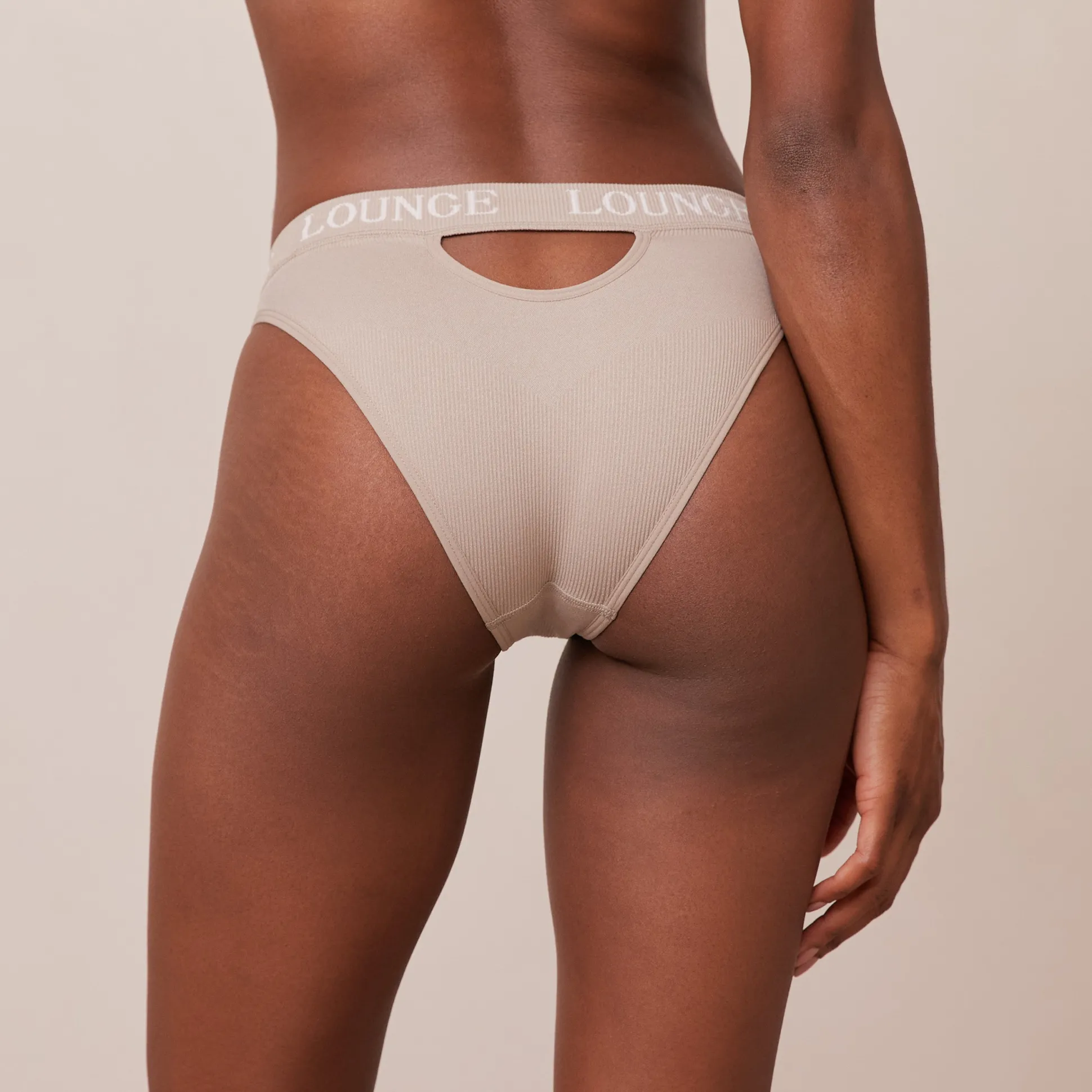 Seamless Briefs