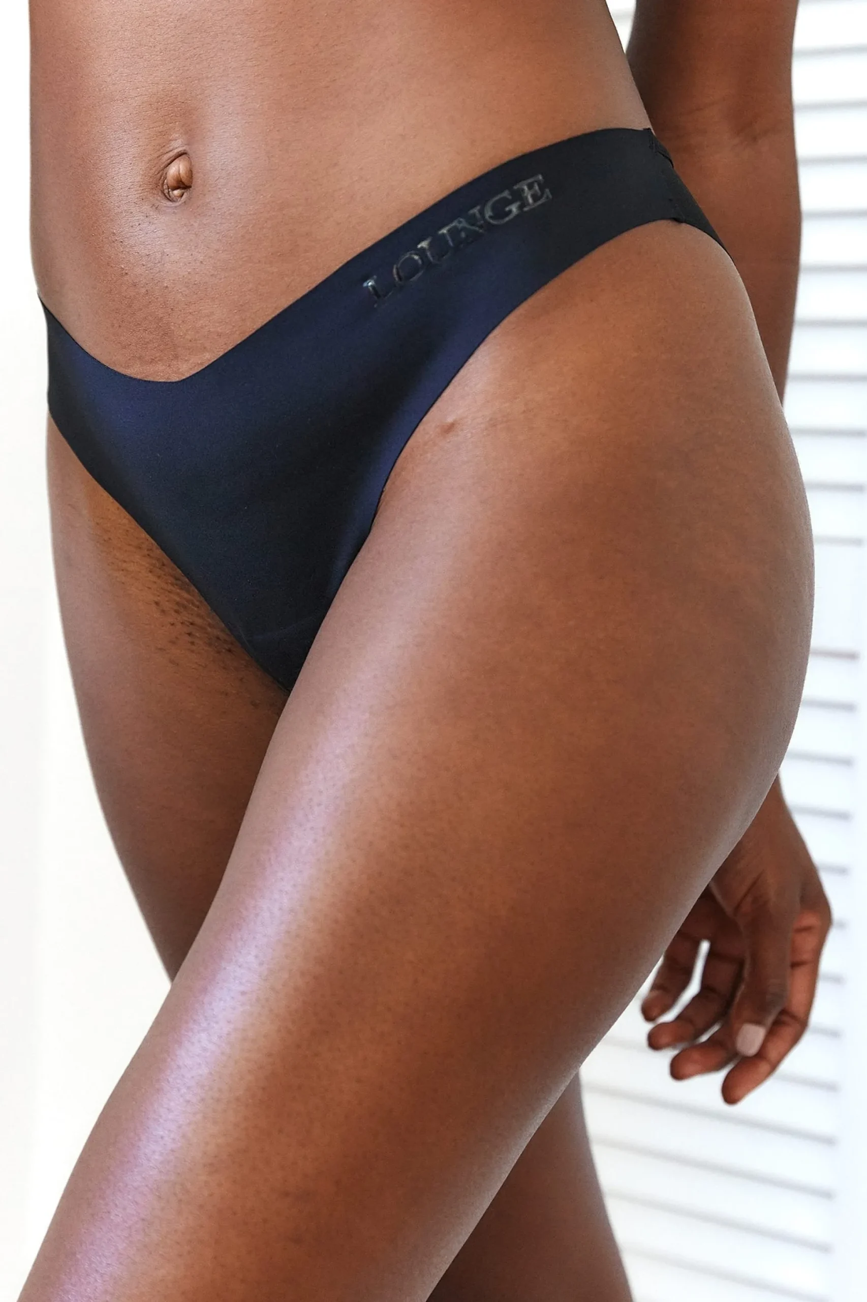 Seamless Mesh Cheeky Briefs