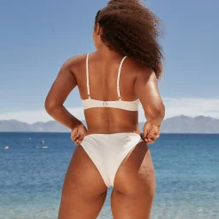Signature Bikini Briefs