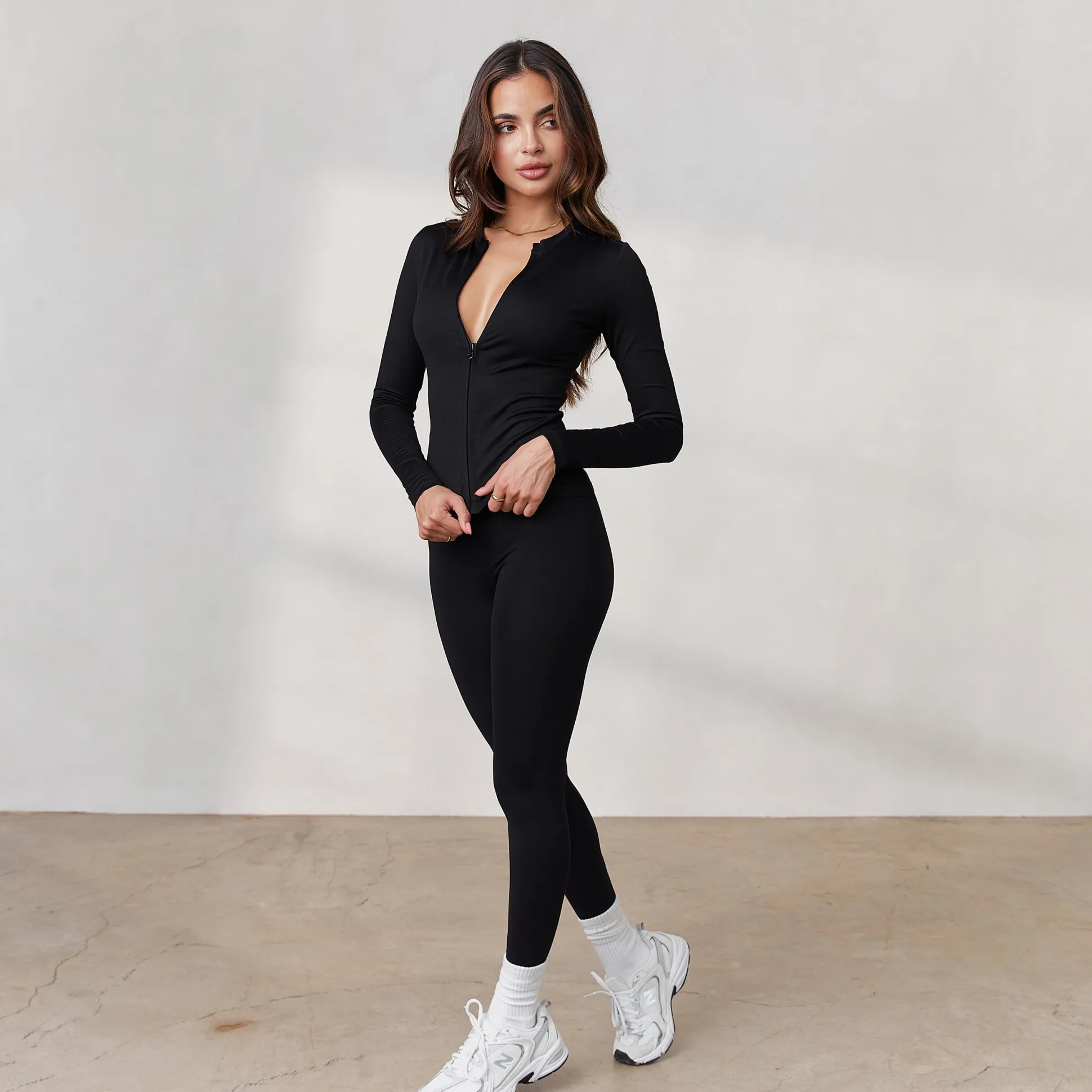 Signature Ribbed Long Sleeve Zip-Up Top