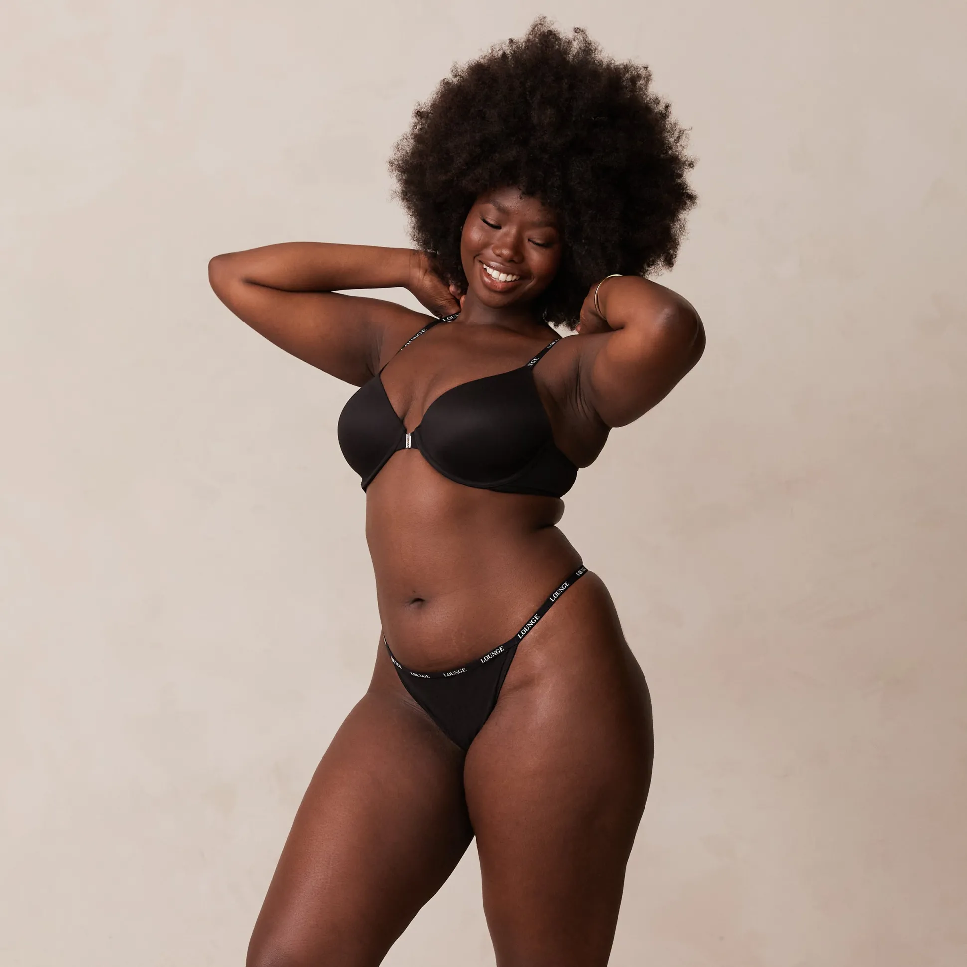 Smooth Front Fastening T-Shirt Bra
