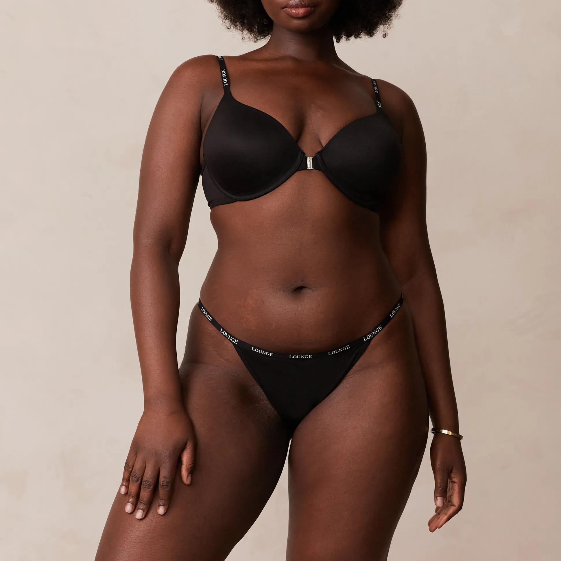 Smooth Front Fastening T-Shirt Bra